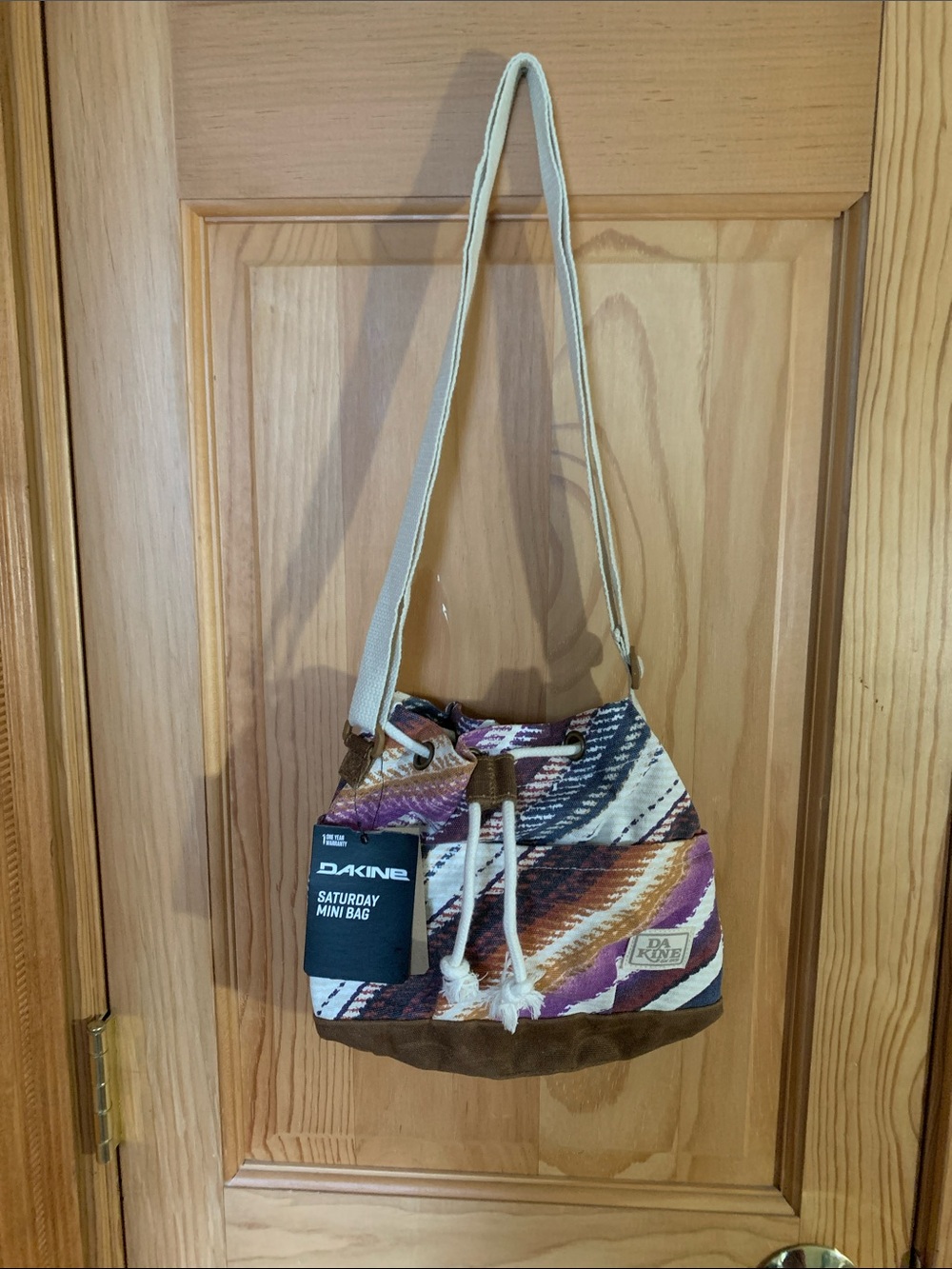 ⛅️ Dakine Blanket Stripe Crossbody Saturday Mini Bag ⛅️
